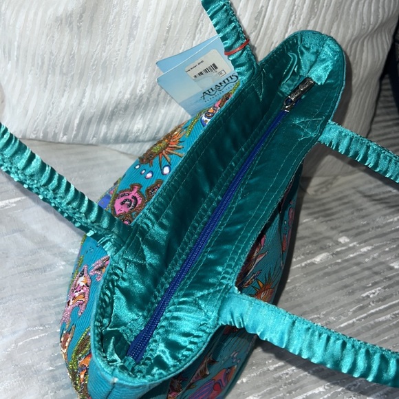Atlantis Paradise Island Beach Tote Bag Beads Sequins and Satiny Aqua and Fish - Picture 9 of 17